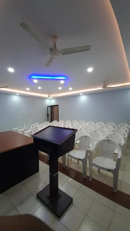 Hotel Madaparambil Residency Alwaye Inde