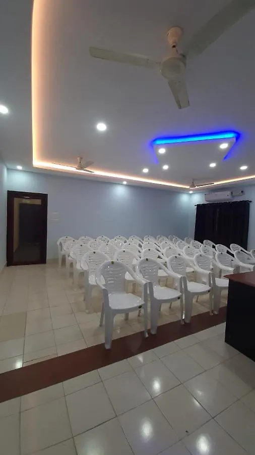 Hotel Madaparambil Residency Alwaye Inde