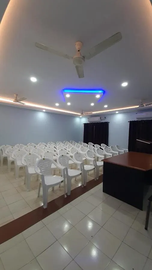 Madaparambil Residency Alwaye 0*,
