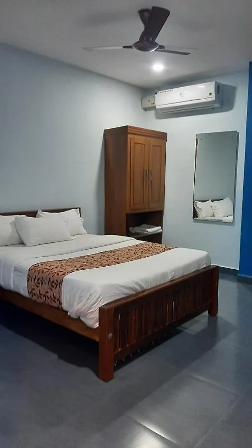 Hotel Madaparambil Residency Alwaye Inde